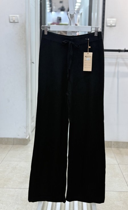 بنطلون صوف سادة